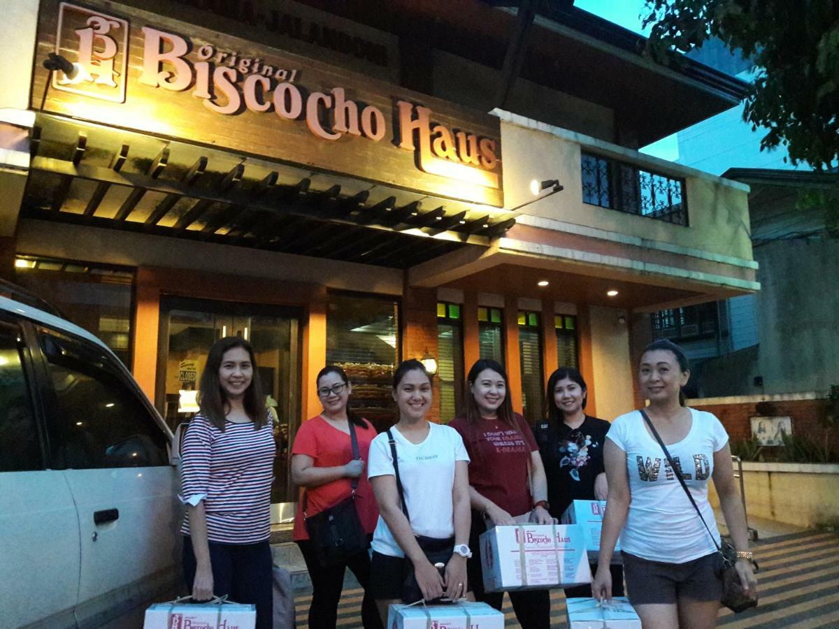 Green Bamboo Transient House Iloilo City Εξωτερικό φωτογραφία